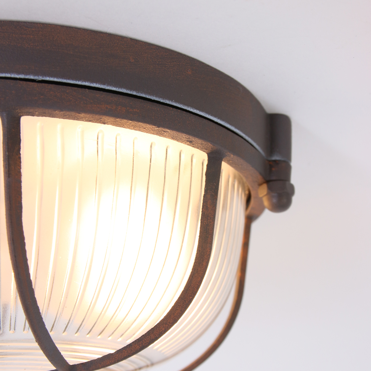 geschenk Onbekwaamheid Oude man Robuuste ronde plafondlamp Bonny bruin | Industriele lampen online
